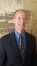 Profile picture for user Ross Clemons